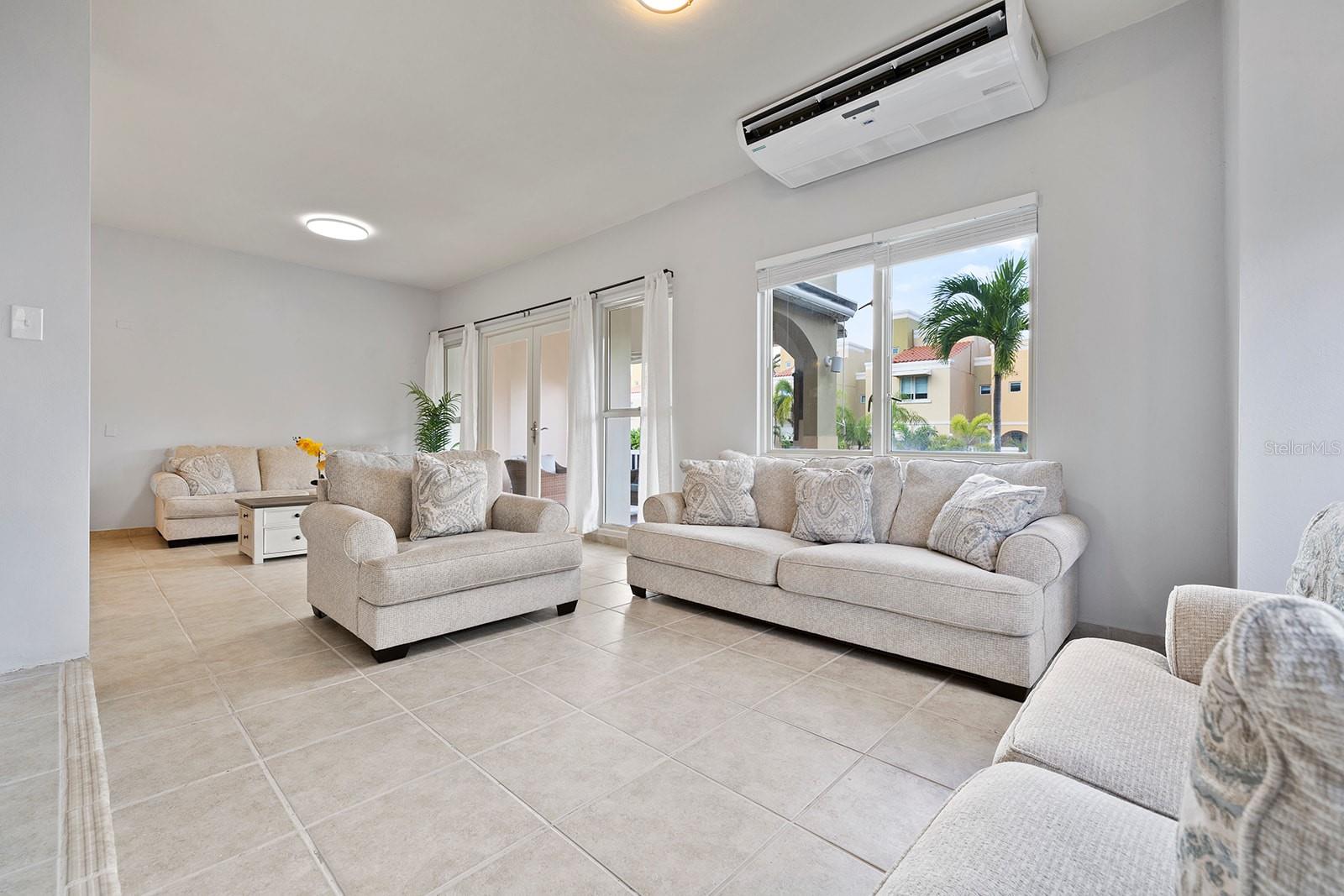 AQUABELLA - Residential
