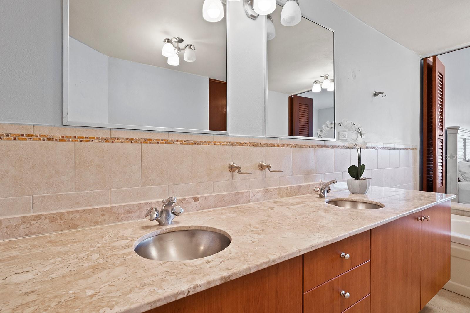 AQUABELLA - Residential
