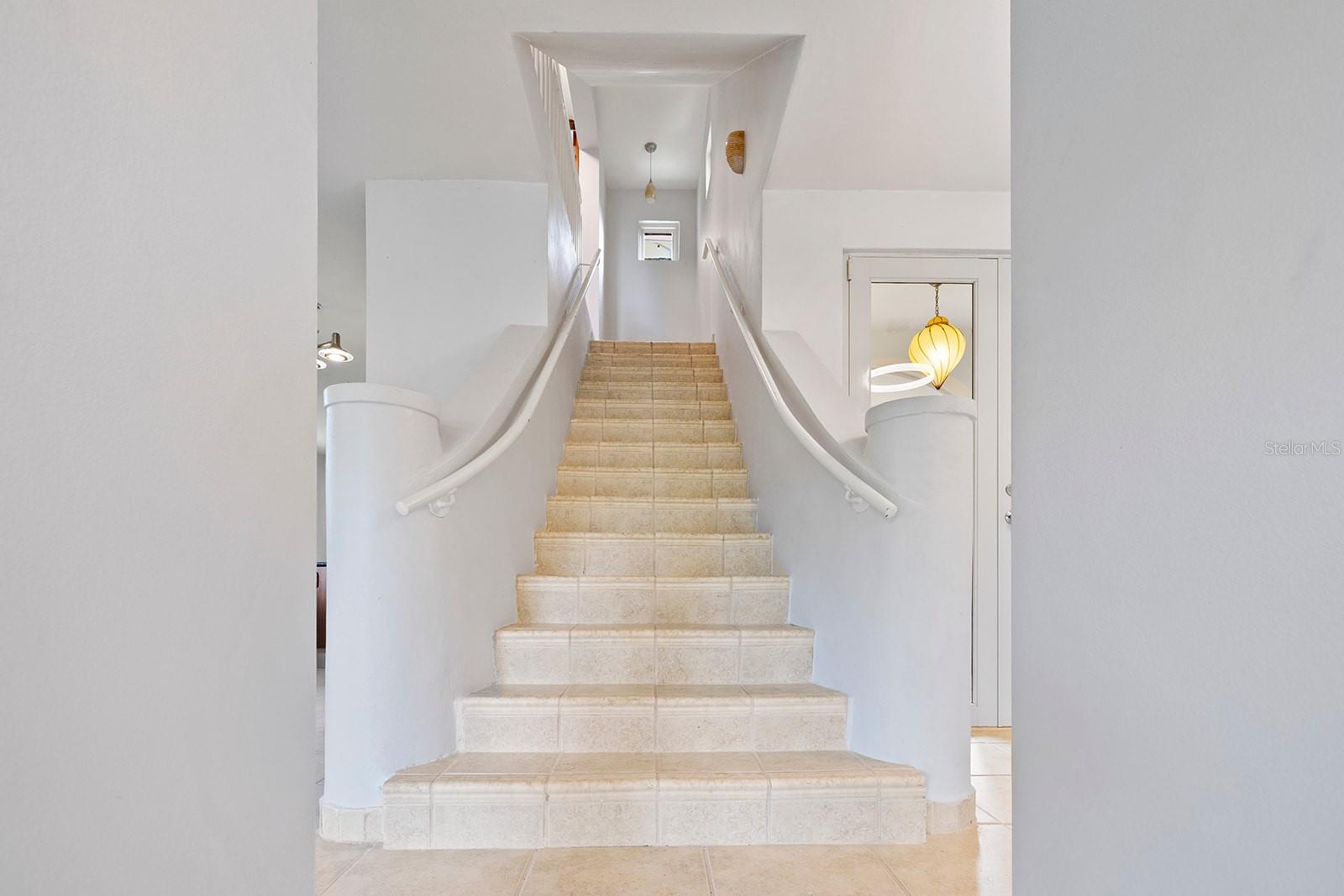 AQUABELLA - Residential
