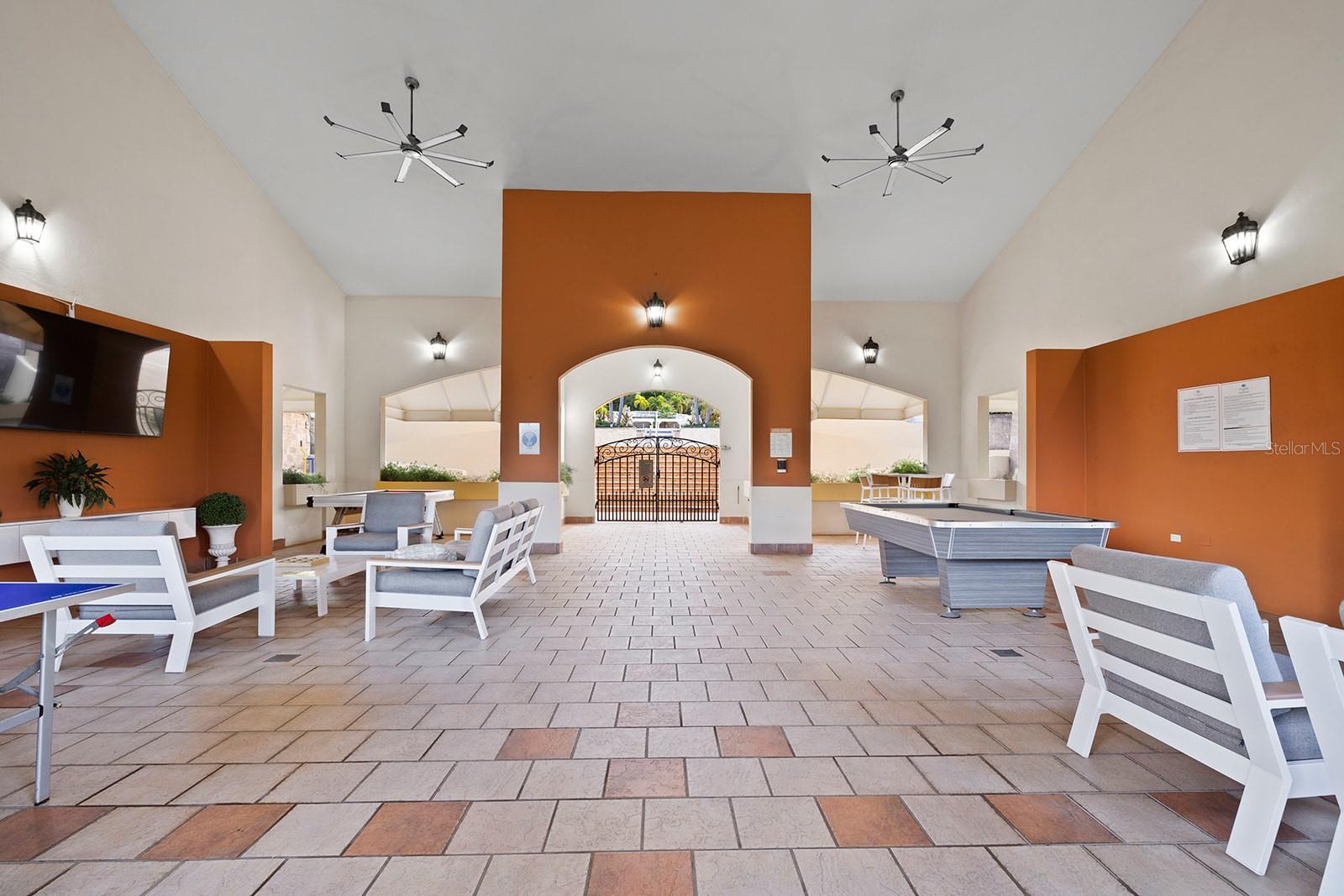 AQUABELLA - Residential