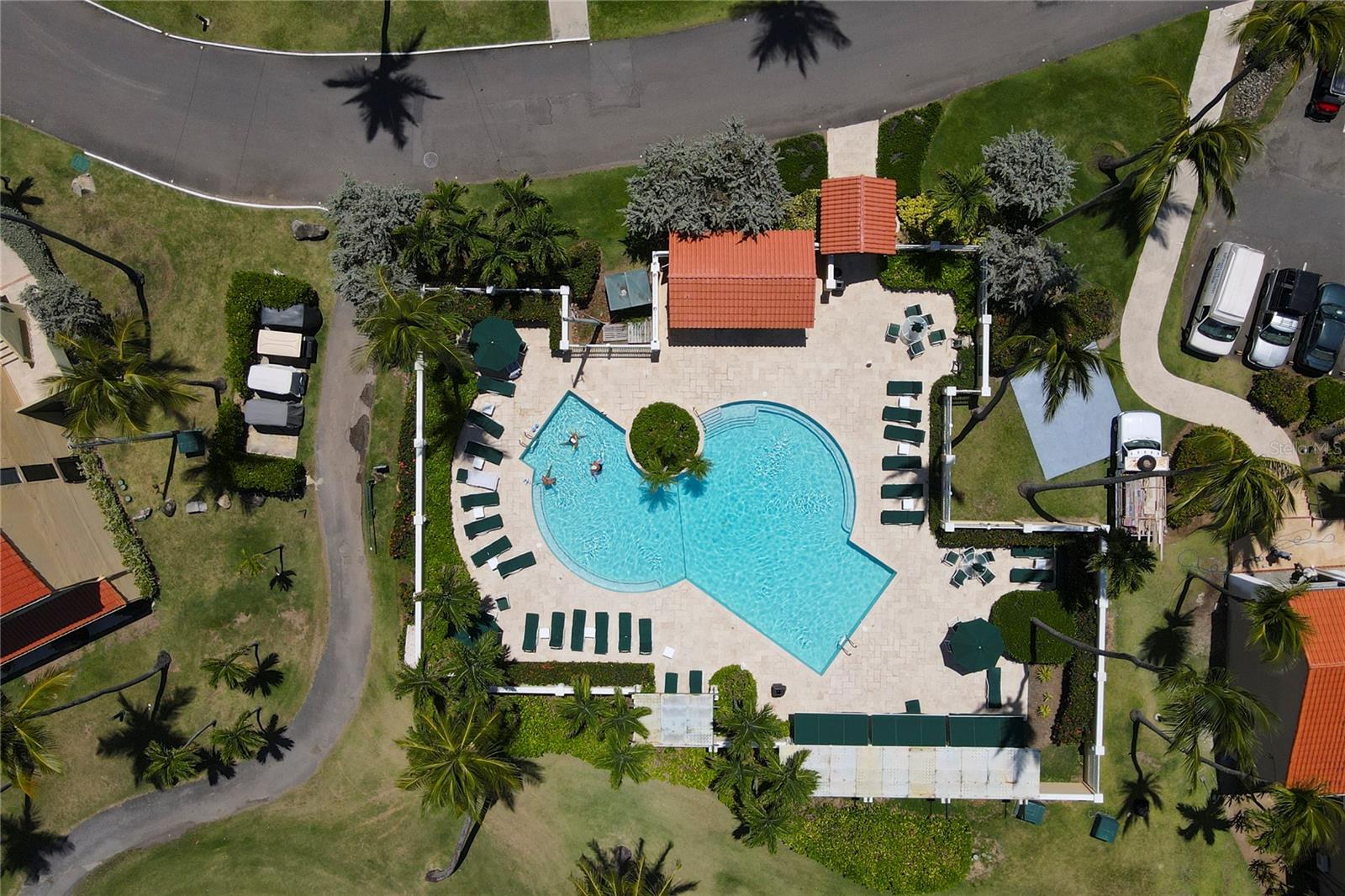 BEACH VILLAGE - Residential