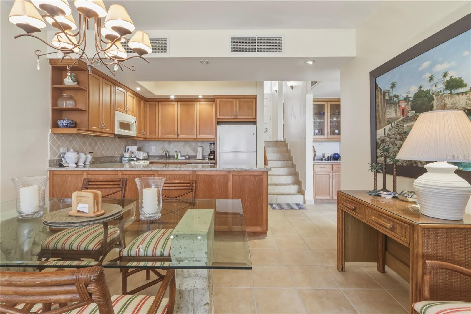 BEACH VILLAGE - Residential