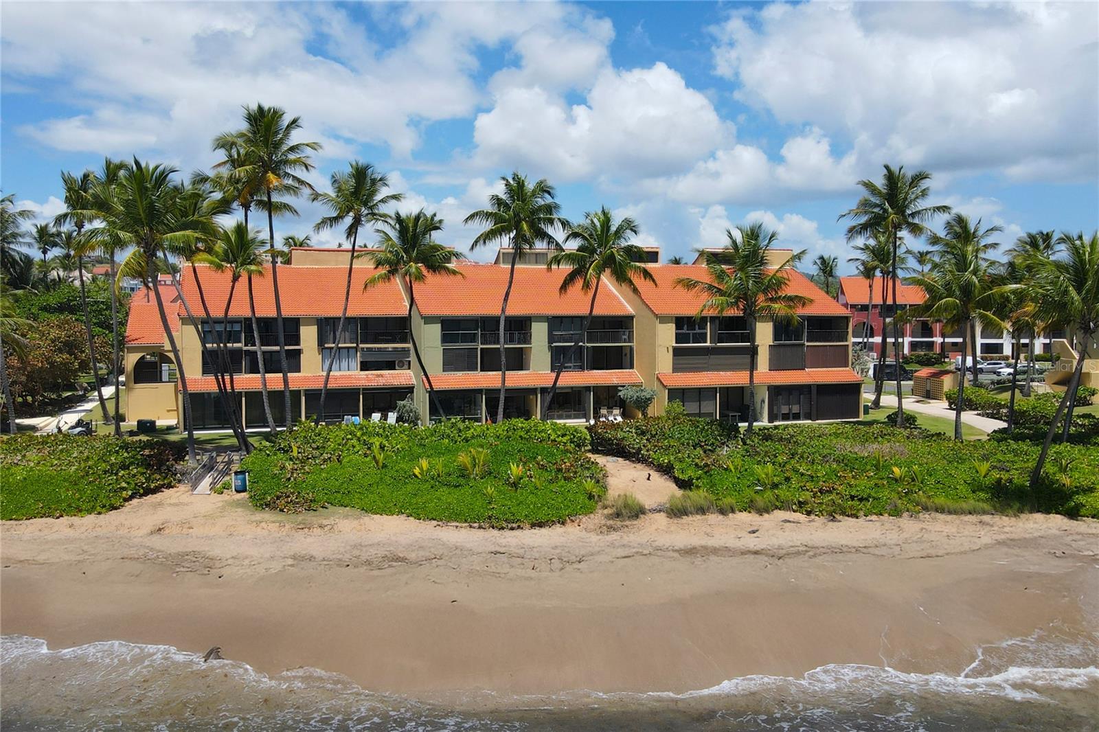 BEACH VILLAGE - Residential