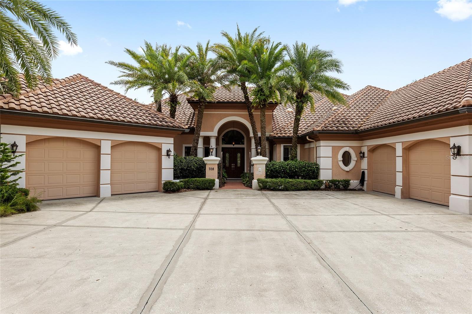 17.5 acre estate in a prime location! Enjoy the benefits of a guarded gate without the cost and restrictions. Property located within the Bellechase community, but not a part of the Bellechase HOA. This 4 bedroom 5 bathroom home plus an office leaves little to be desired. Soaring ceilings, in - ground pool and spa, and luscious landscaping. The property is filled with fruit trees and palm trees, and also features a stocked pond for fishing. Inside the home you will find a split bedroom floor plan, a chef's kitchen and a coffee/wine bar. The master bedroom also has a private office in addition to the main home office. Perfect for your large family and animals - property is zoned A1!