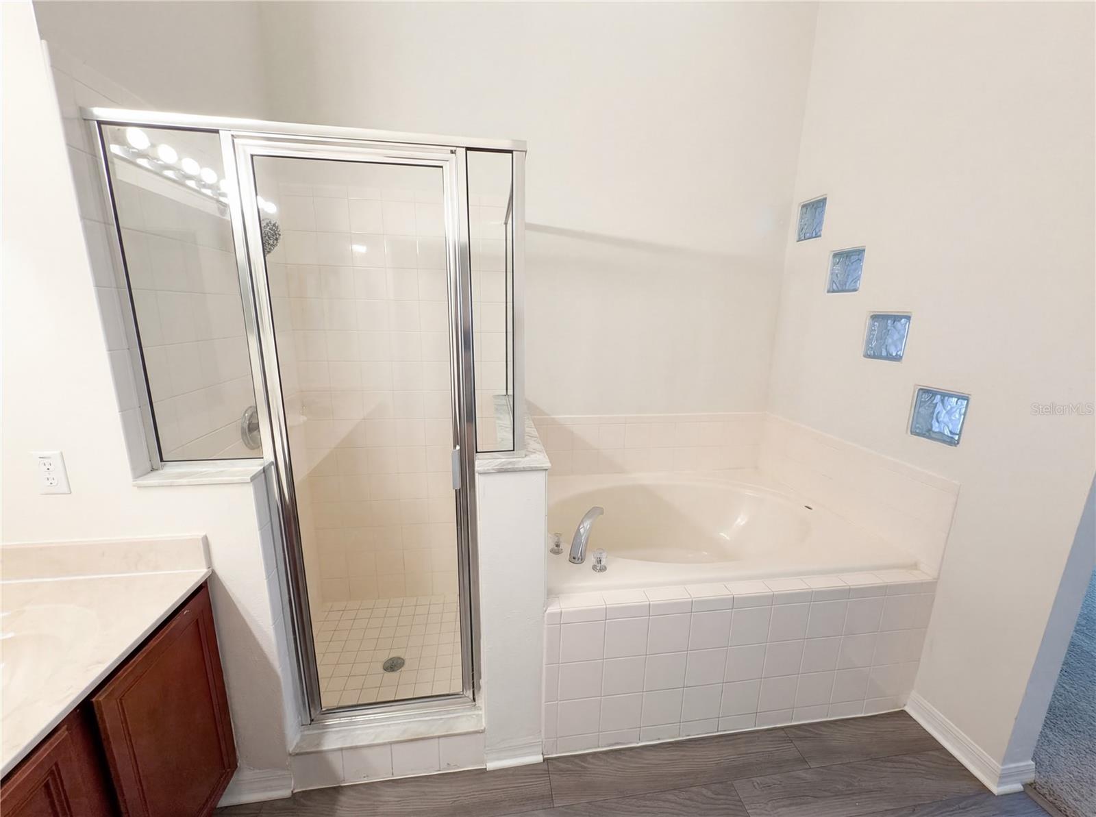 CAMPBELL COVE - Residential