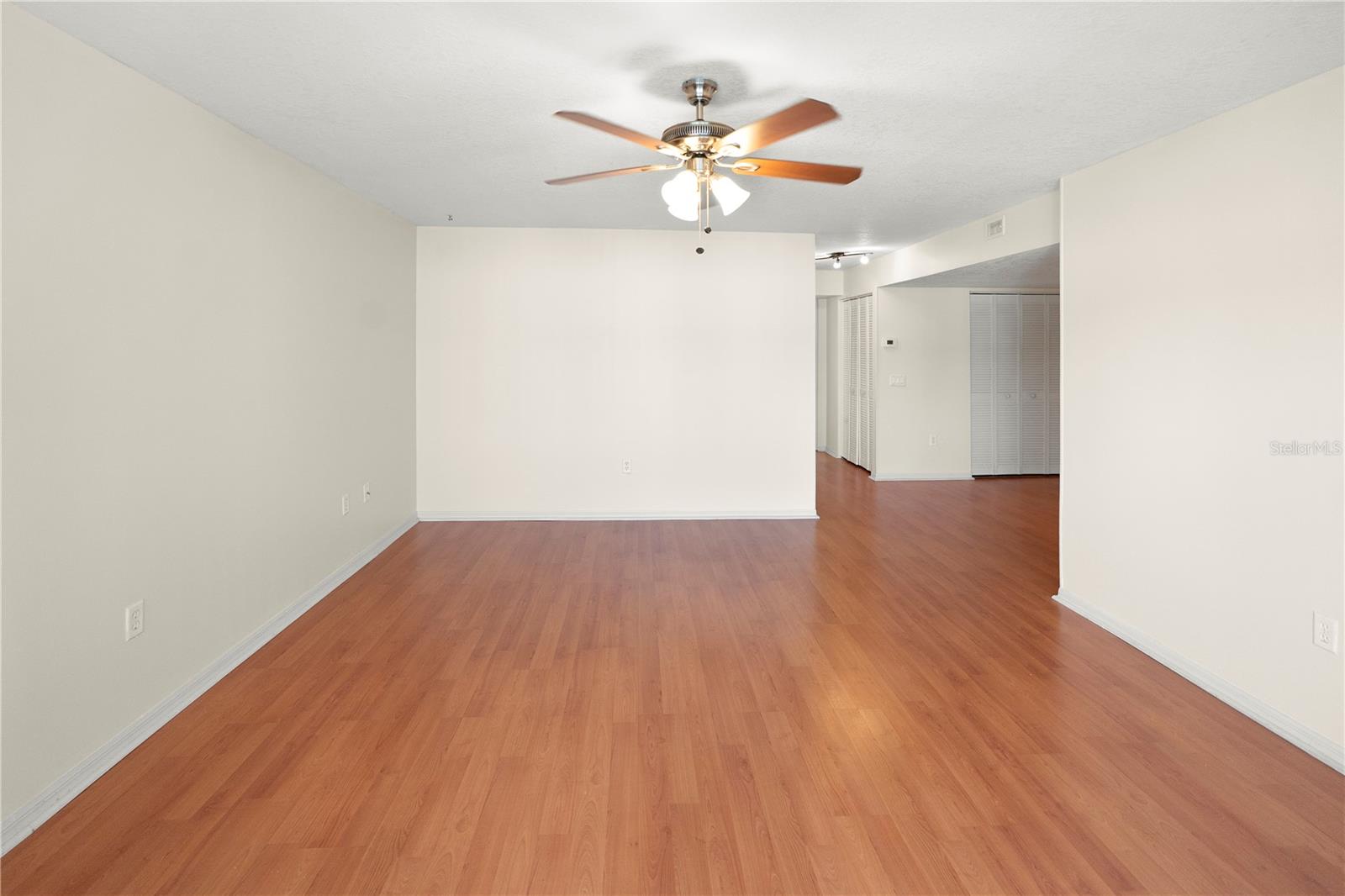 BEULAH CONDO PH 01 - Residential