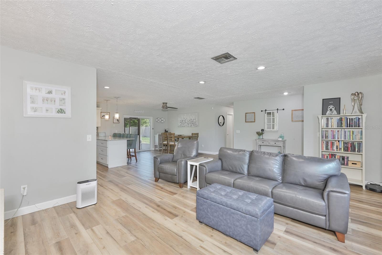 HICKORY HAMMOCK UNIT 3 - Residential