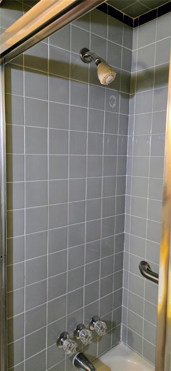 COLLINS ARMENIA PARK - Commercial Sale