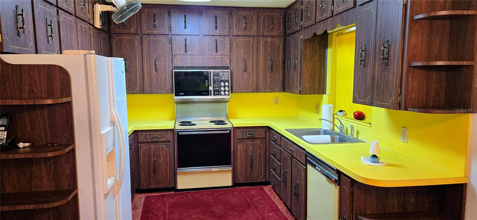 COLLINS ARMENIA PARK - Commercial Sale