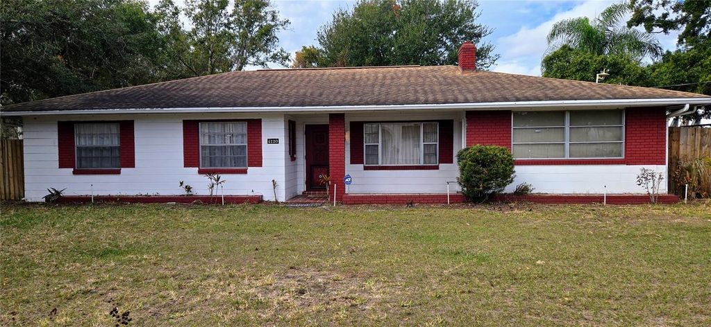 Photo of 4220 N Habana Avenue, Tampa, FL 33607 (MLS # TB8459341)