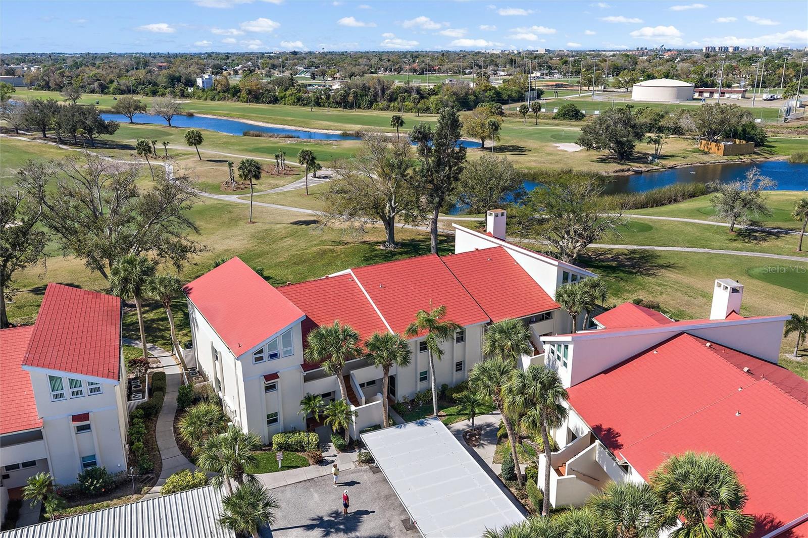 CAPRI WEST - Residential