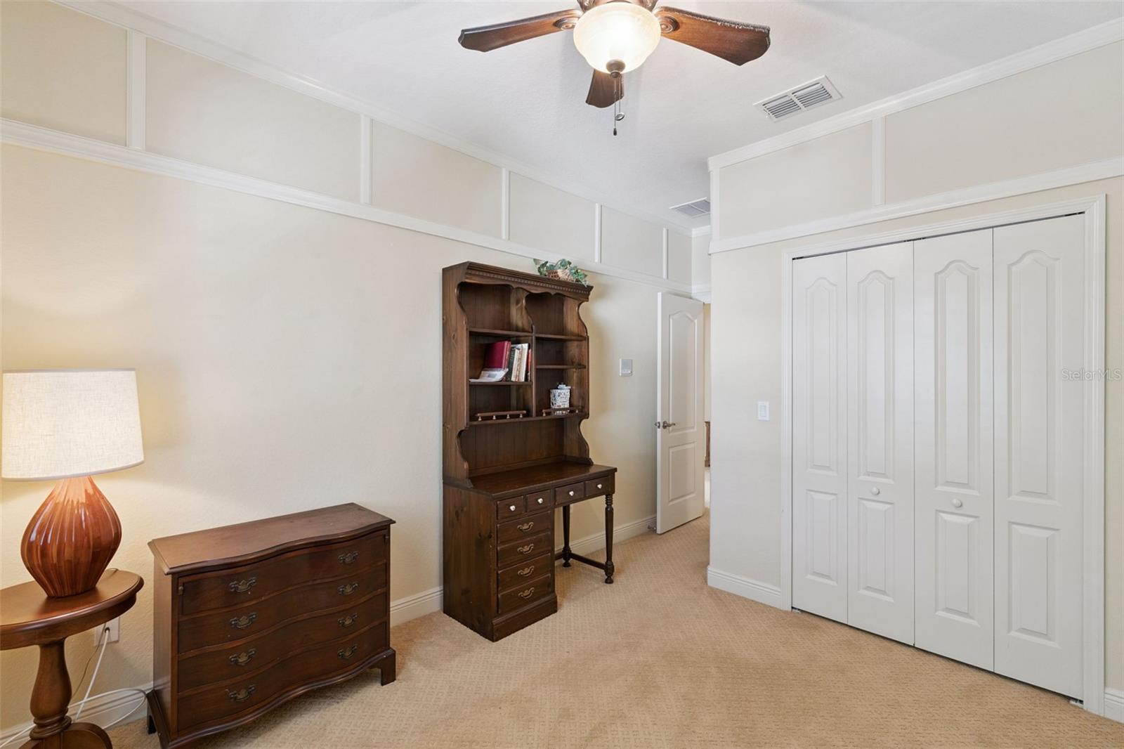 PRESTON SQUARE - Residential