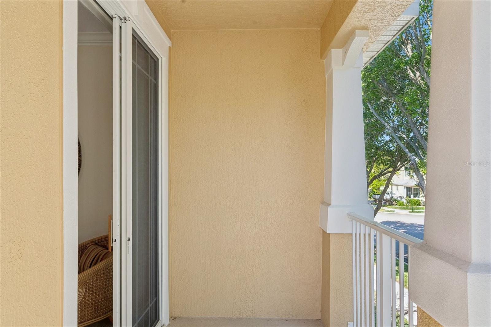 PRESTON SQUARE - Residential