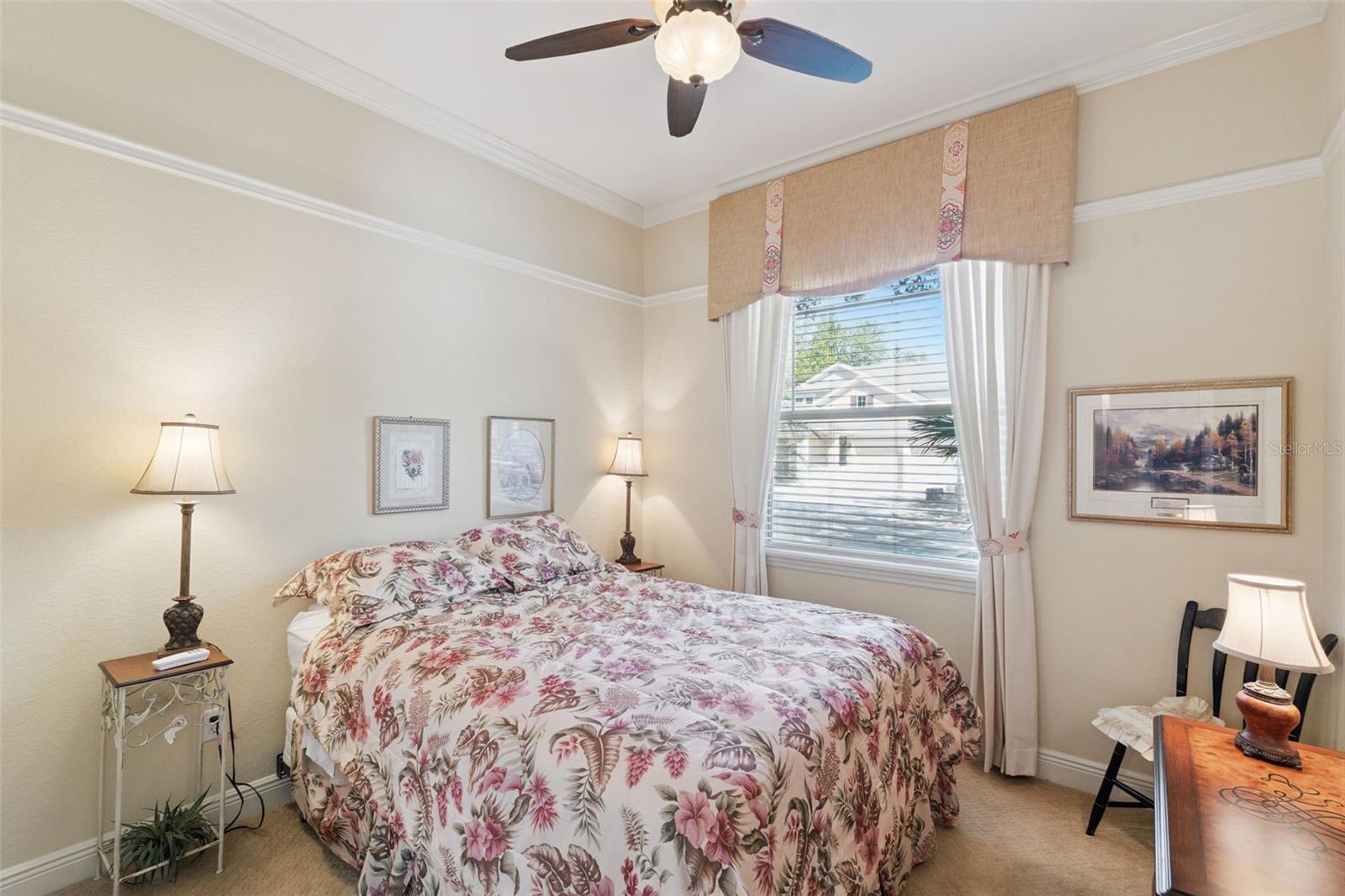 PRESTON SQUARE - Residential