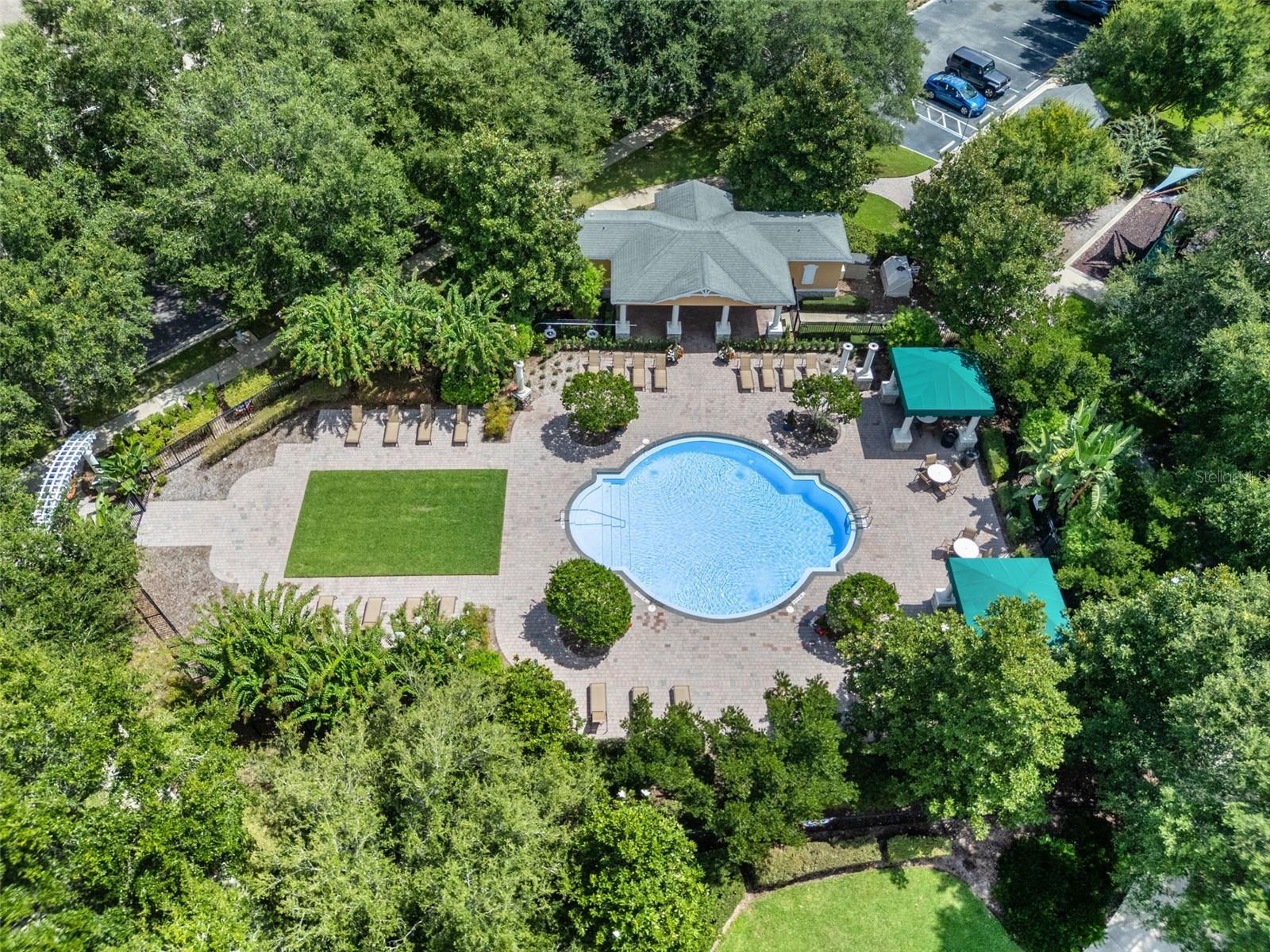 PRESTON SQUARE - Residential