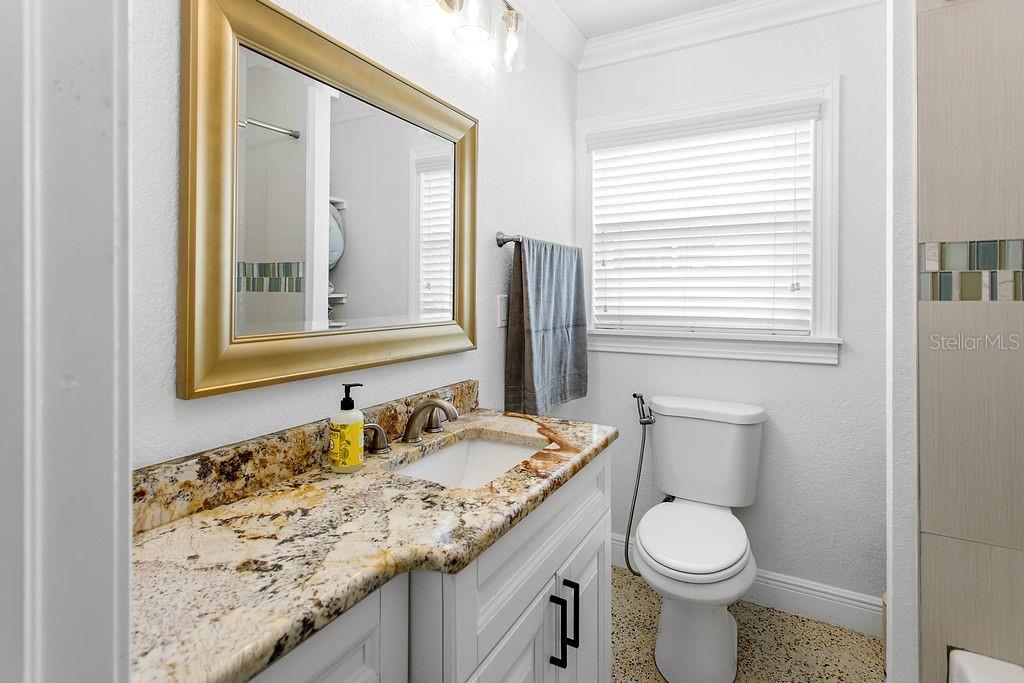 DREWS JOHN H SUB BLKS 1 TO 10 - Residential