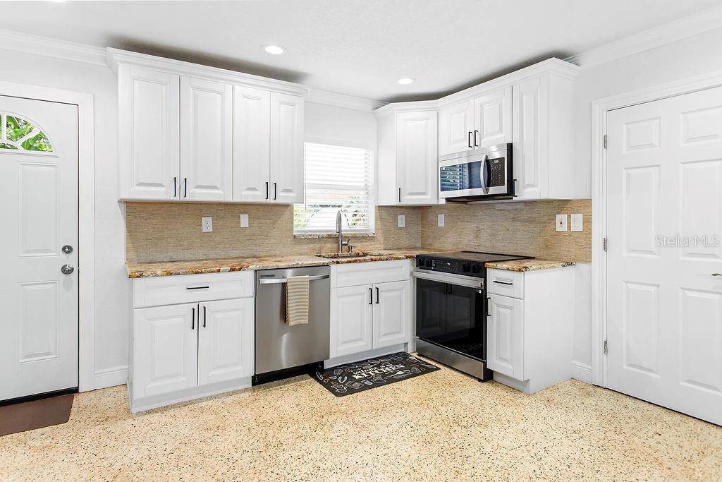 DREWS JOHN H SUB BLKS 1 TO 10 - Residential