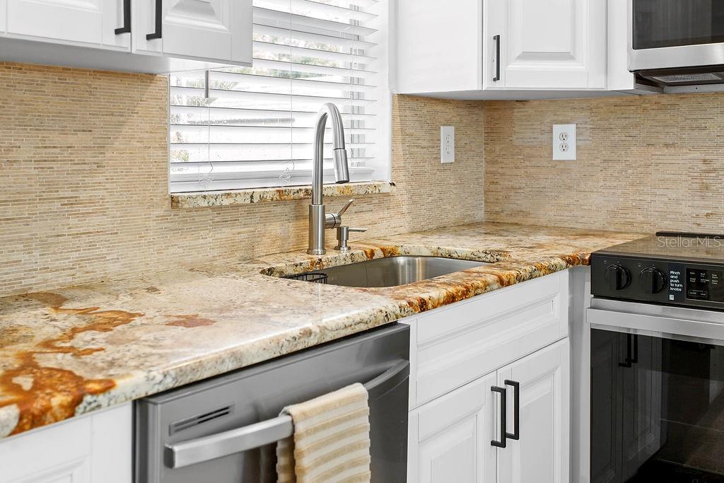 DREWS JOHN H SUB BLKS 1 TO 10 - Residential