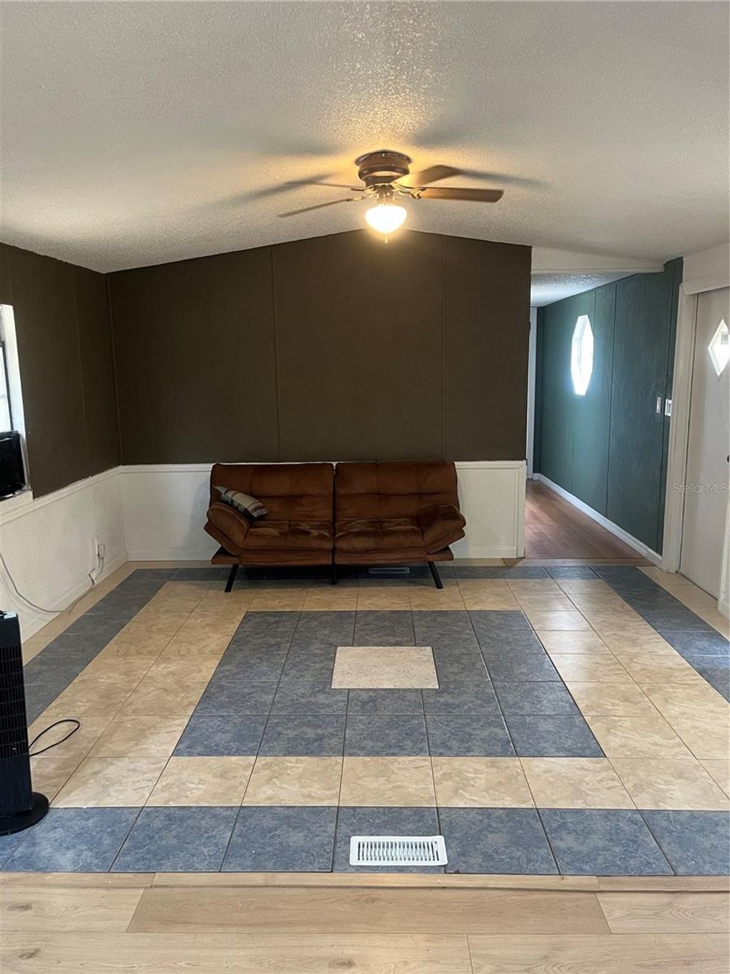 Photo of 10330 NE 90th Street, Bronson, FL 32621 (MLS # GC542160)
