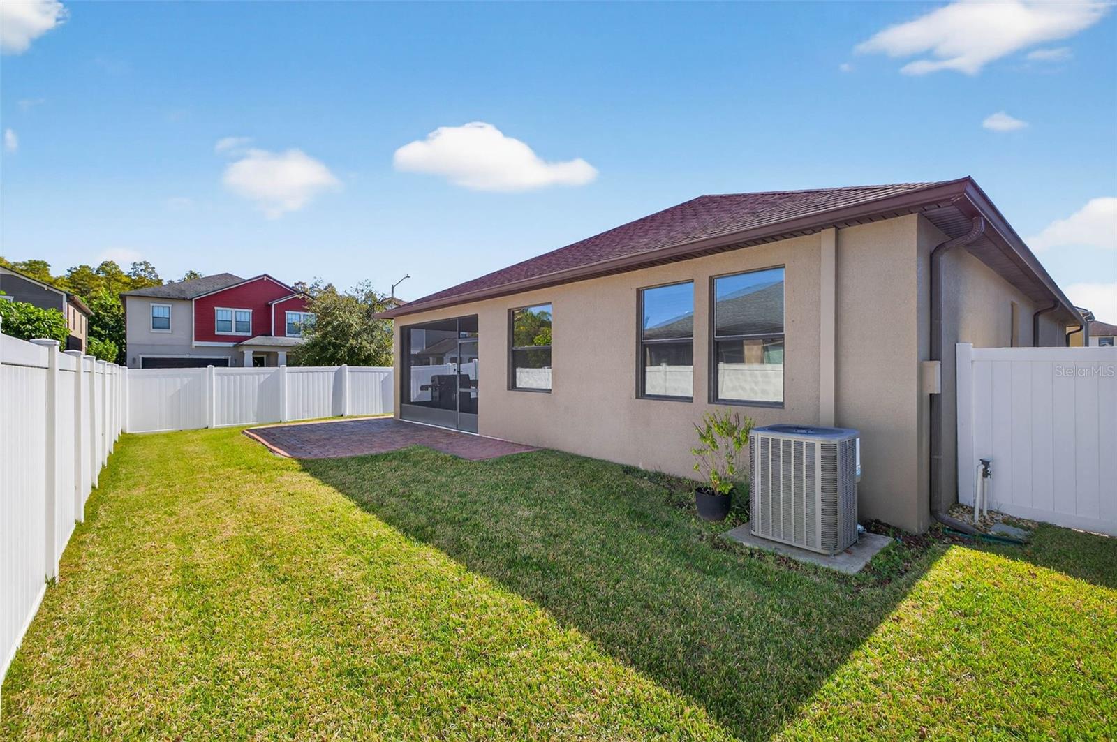 CONCORD STN PH 5 UNS A1 & A2 - Residential Lease