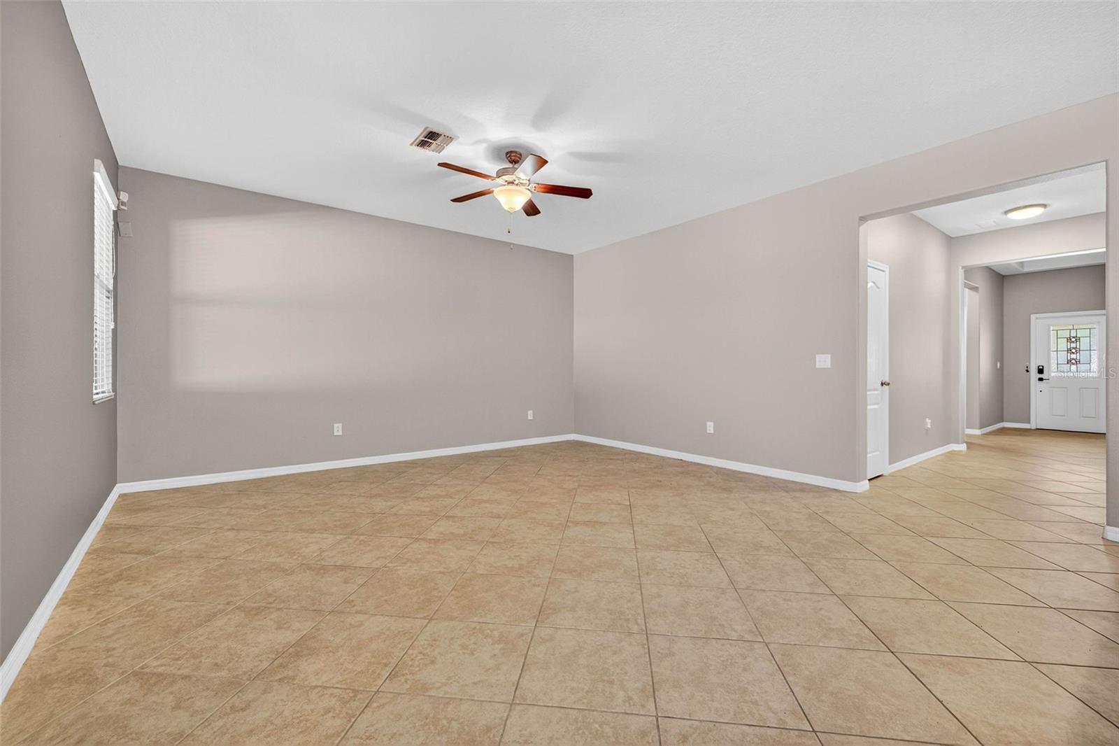 CONCORD STN PH 5 UNS A1 & A2 - Residential Lease