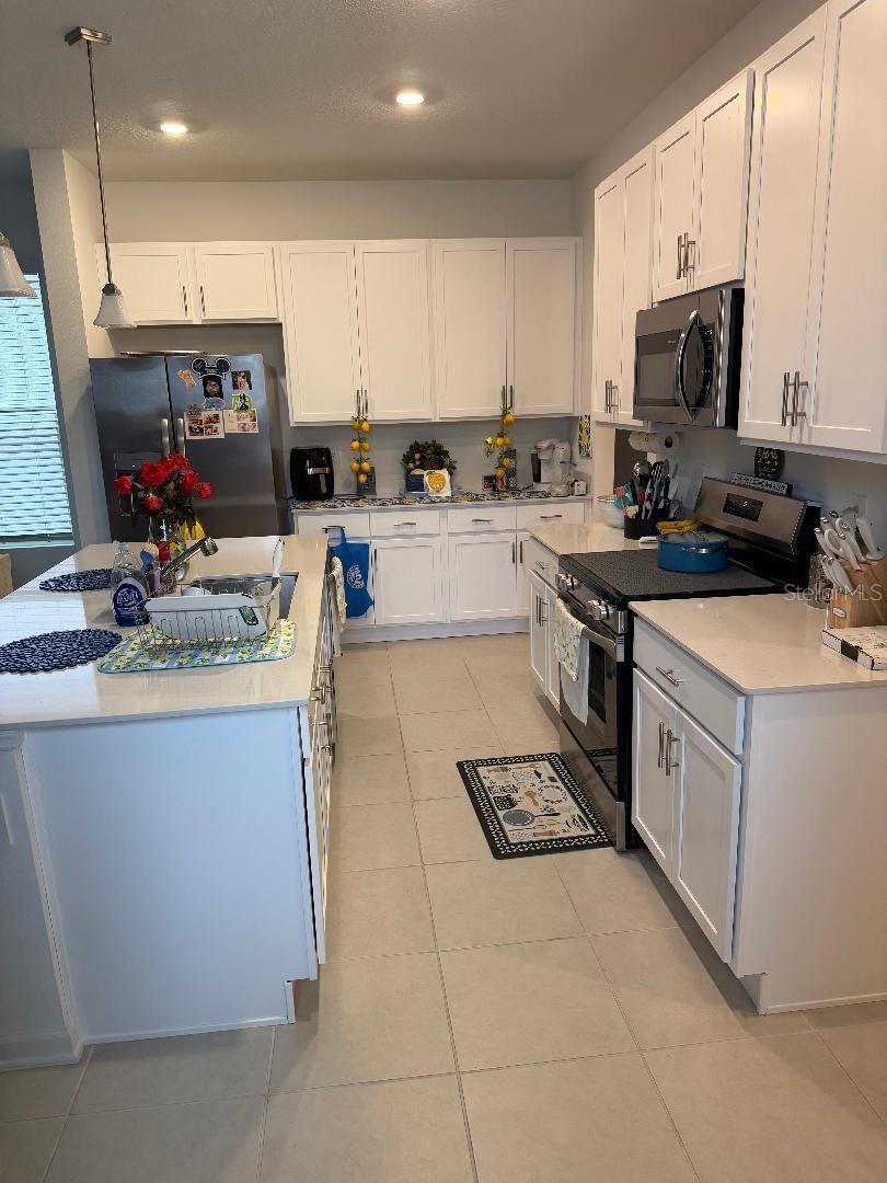 1892 BRIGHT SKY DRIVE