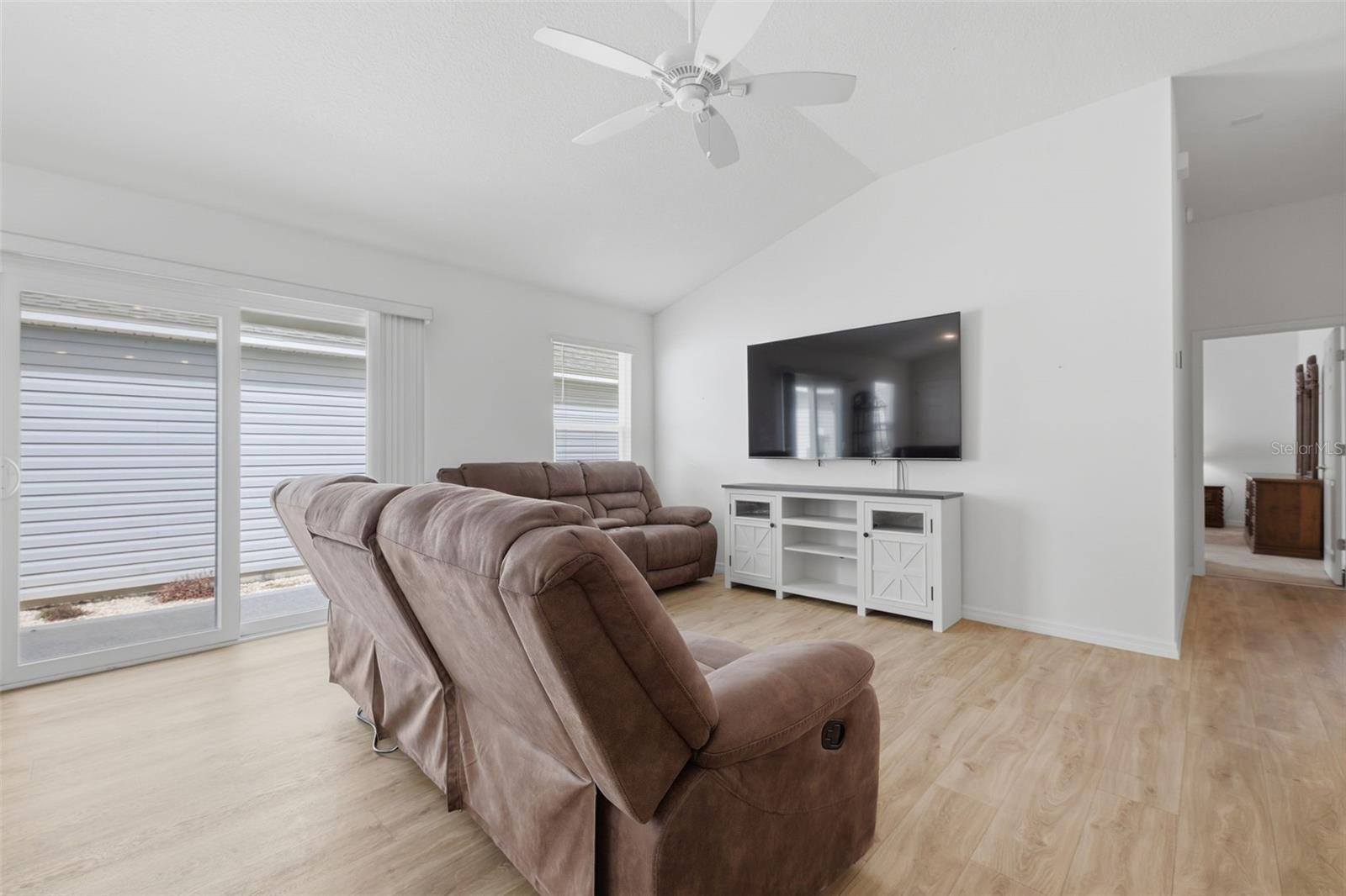 VILLAGES/SOUTHERN OAKS LEE VILLAGE - Residential