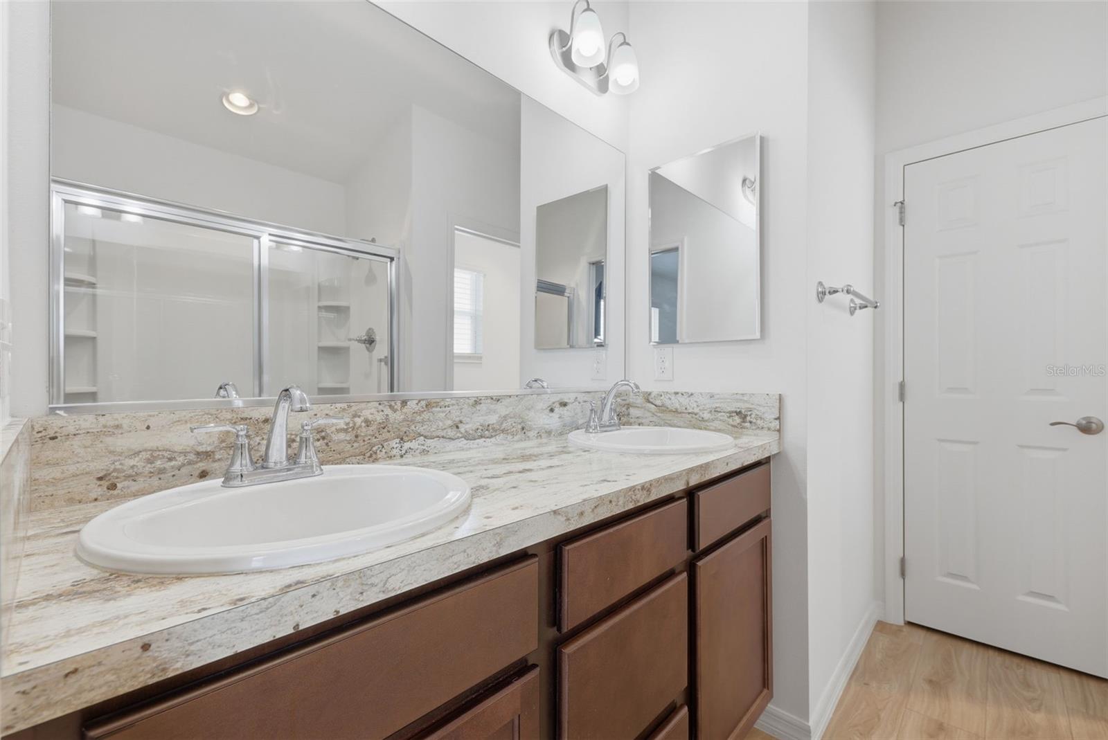 VILLAGES/SOUTHERN OAKS LEE VILLAGE - Residential