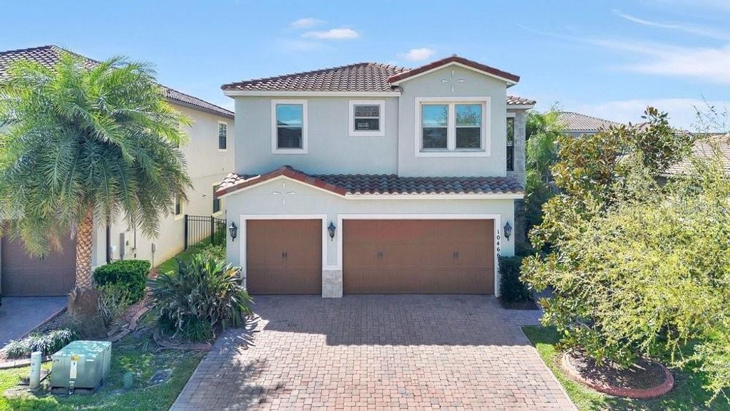 Photo of 10466 Siddington Drive, Orlando, FL 32832 (MLS # O6392781)