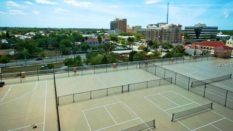 RIVER DANCE A CONDO OR1960/4183 - Residential Lease