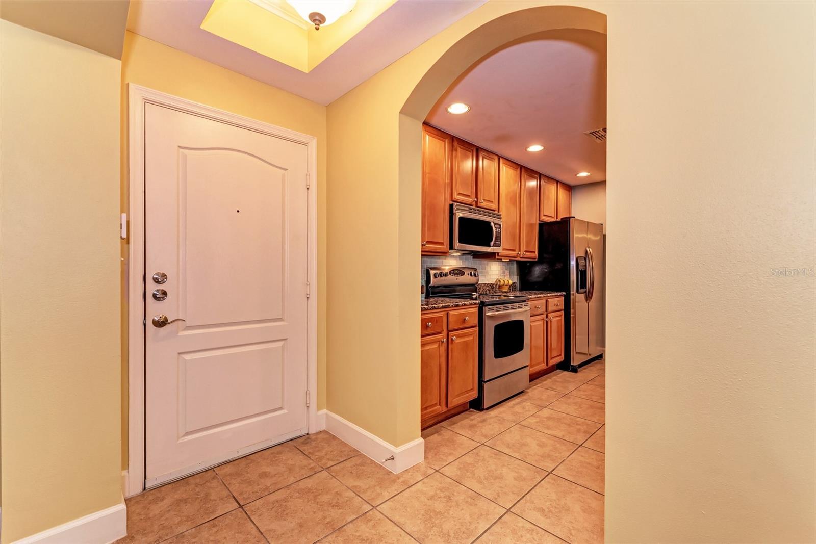 RIVER DANCE A CONDO OR1960/4183 - Residential Lease