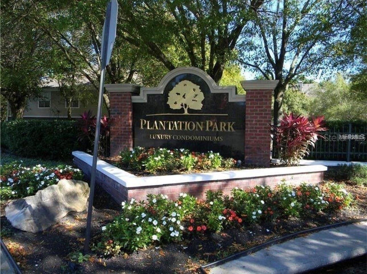 PLANTATION PARK PRIVATE RESIDENCE - Residential