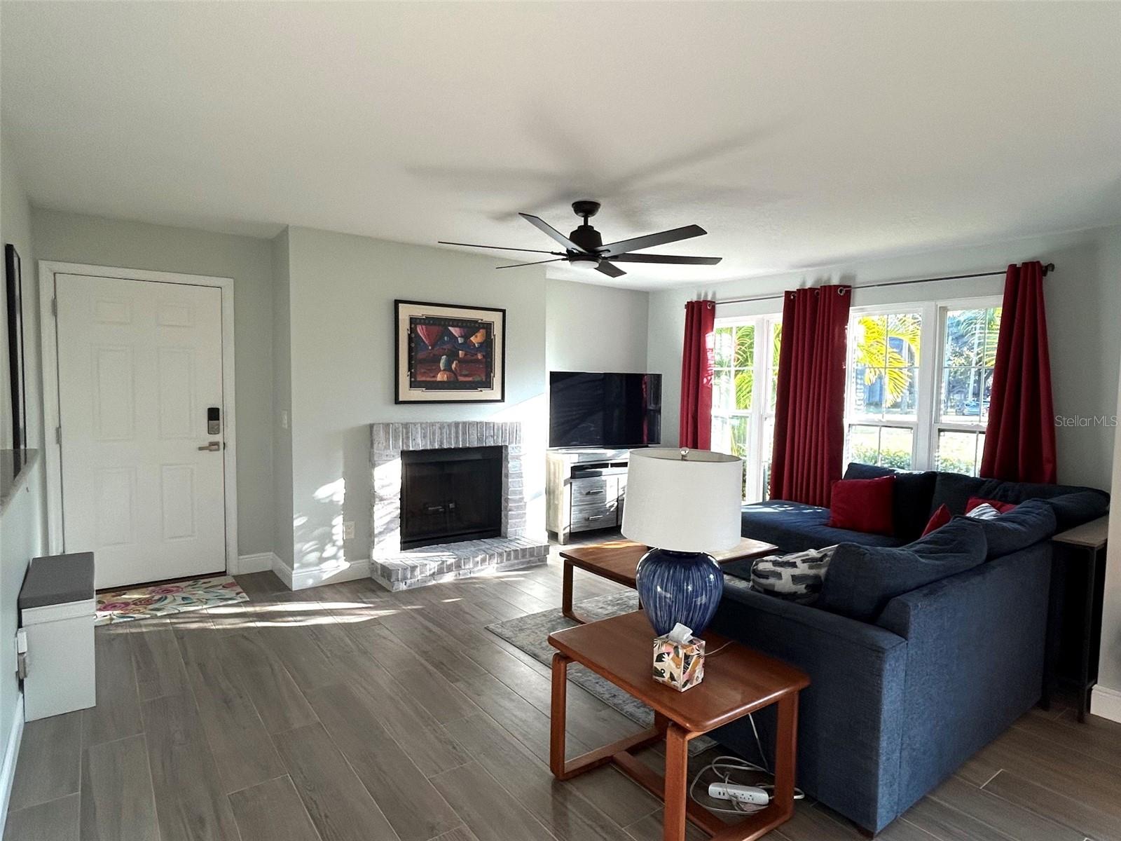 936 BIRMINGHAM COURT 106