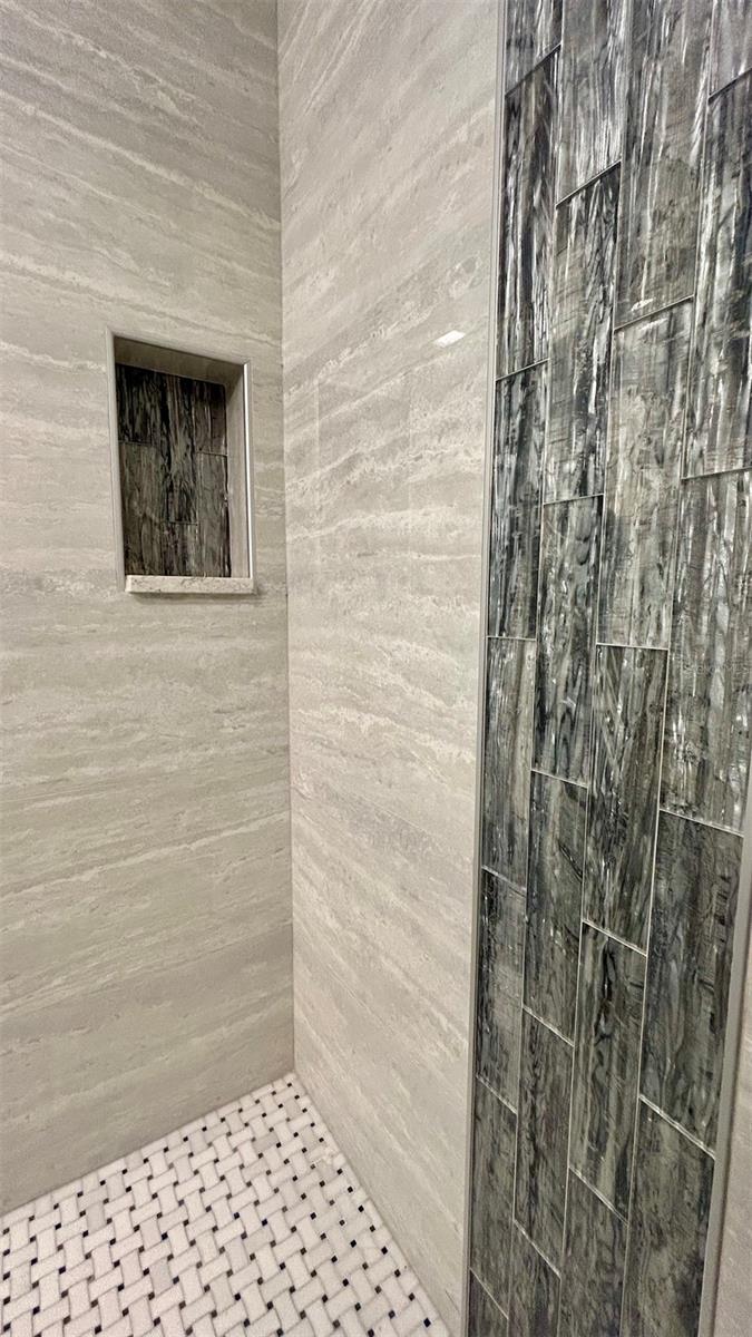 HIDDEN VILLAGE CONDO - Residential