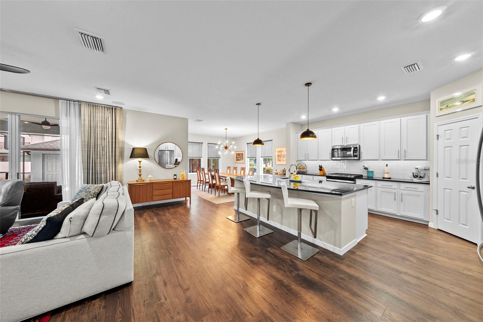 ASTURIA PH 1D - Residential