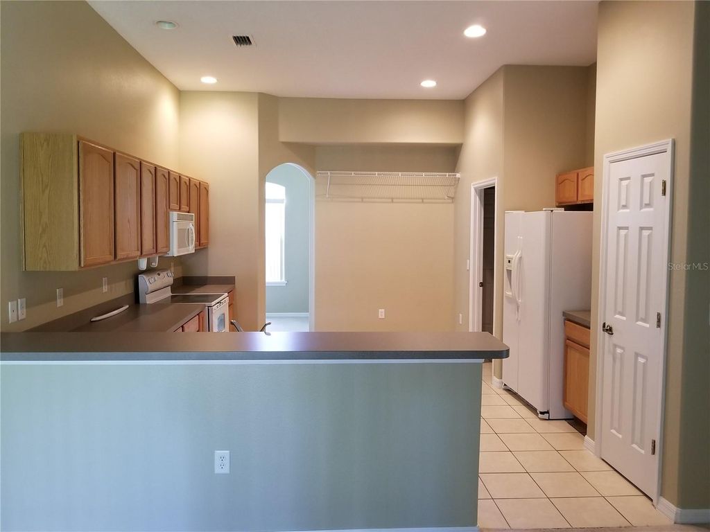 Photo of 1748 Hickory Ridge Drive, Fruitland Park, FL 34731 (MLS # G5106654)