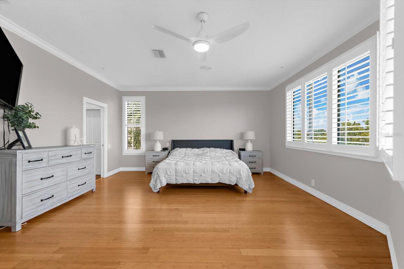 HAMILTON CLUB - Residential