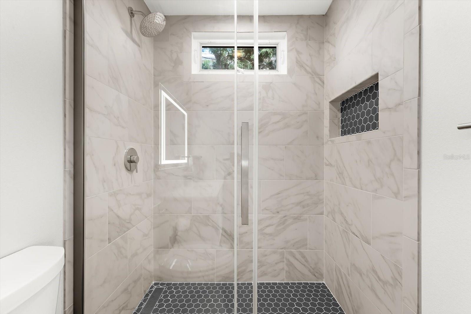 HAMILTON CLUB - Residential