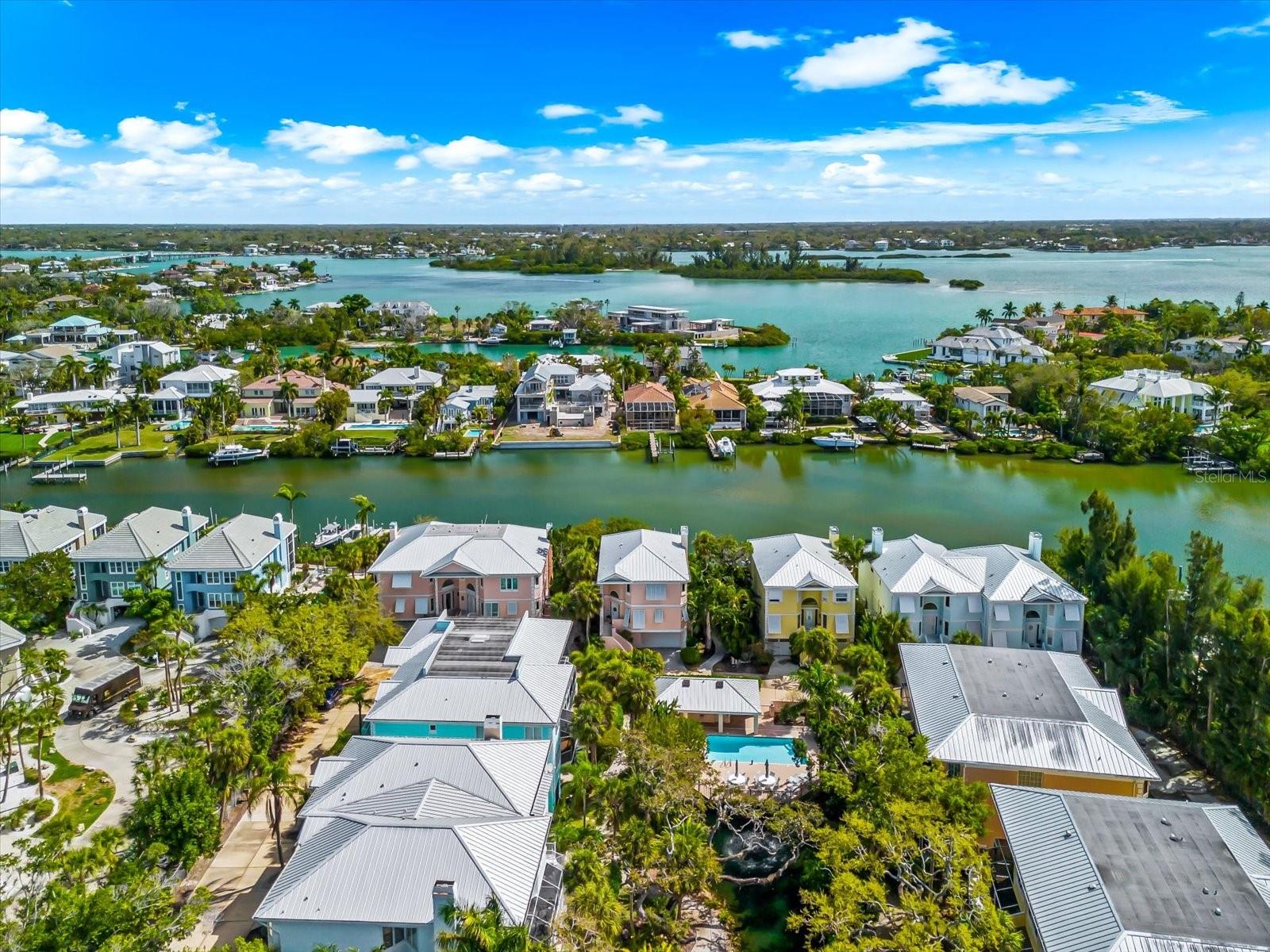 HAMILTON CLUB - Residential