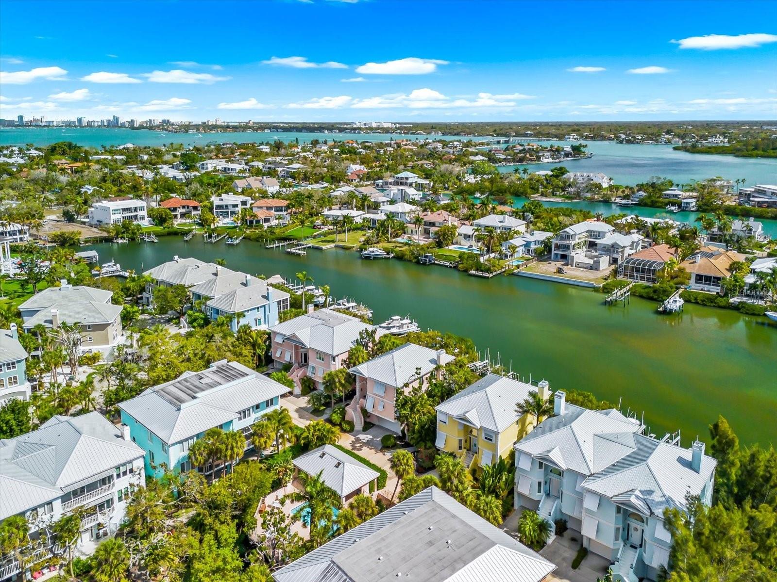 HAMILTON CLUB - Residential