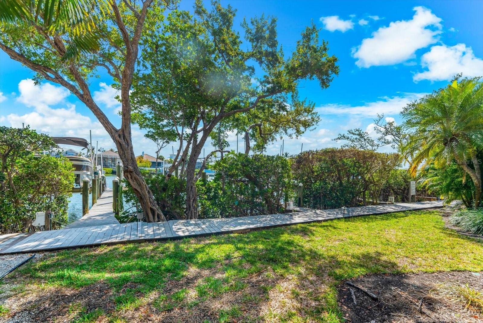 HAMILTON CLUB - Residential