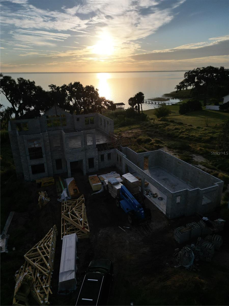 LAKESIDE LTS - Residential