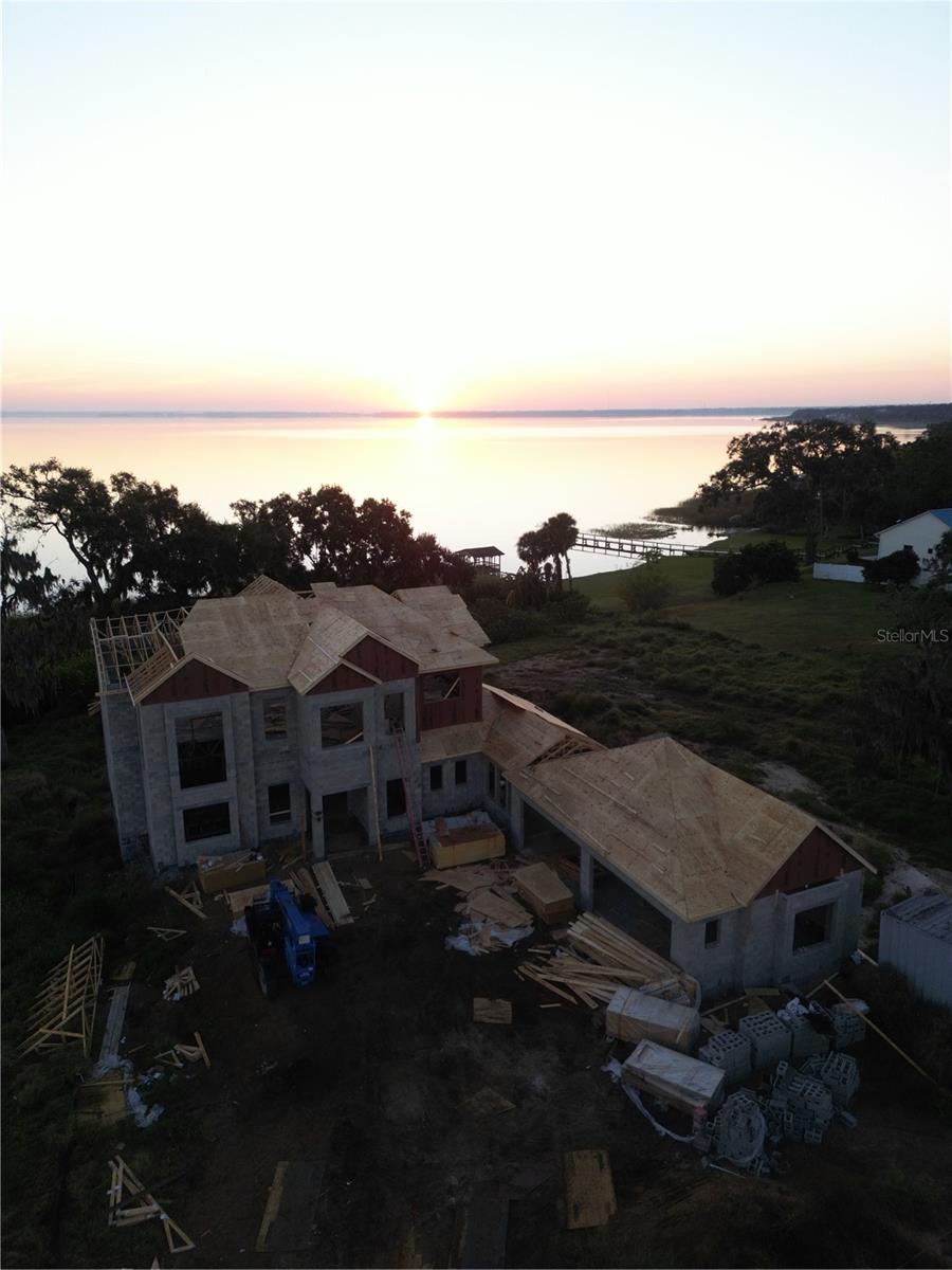 LAKESIDE LTS - Residential