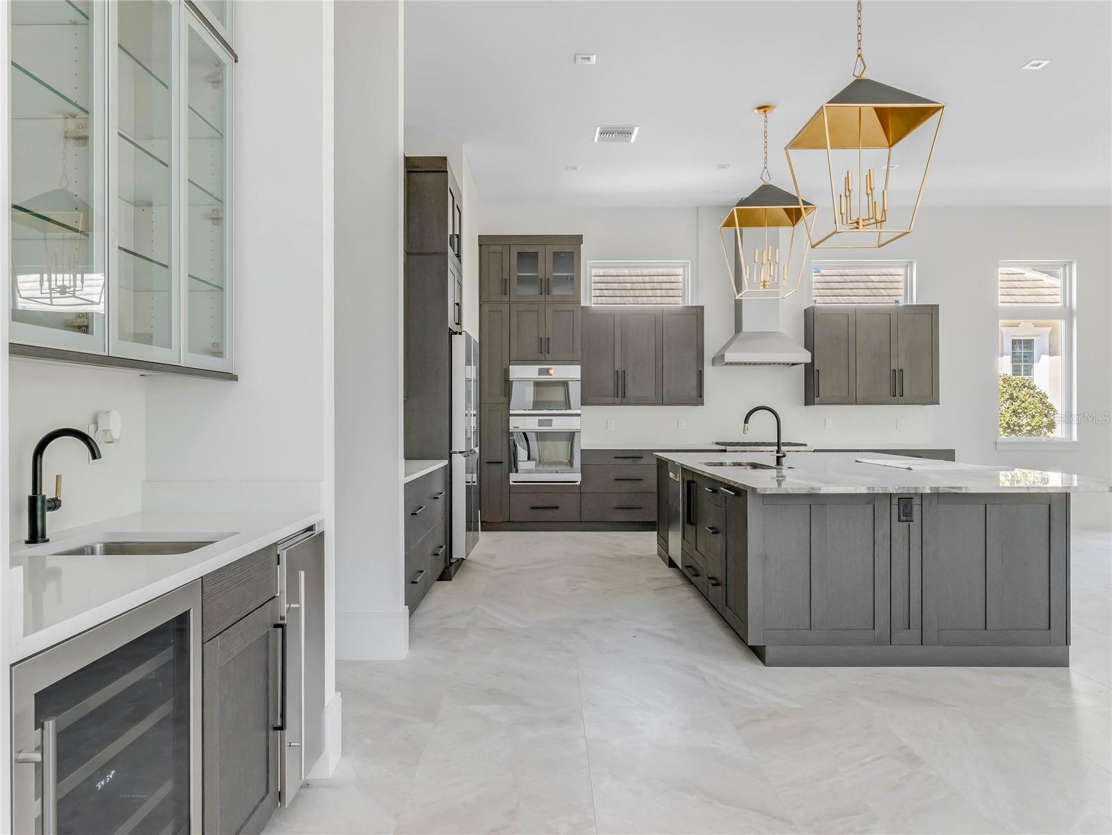 LAKESIDE LTS - Residential