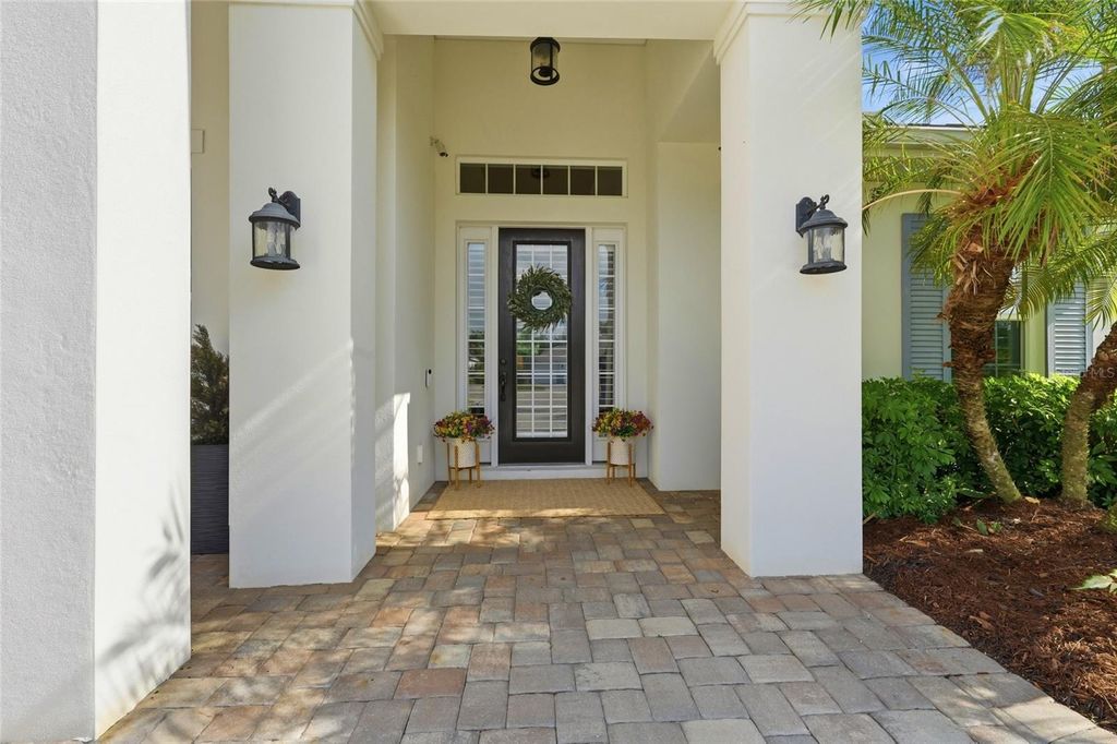 Photo of 14109 9th Terrace NE, Bradenton, FL 34212 (MLS # A4691130)