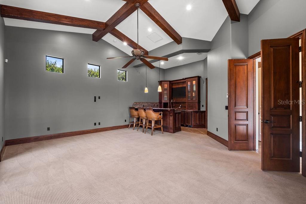 KEENES POINTE - Residential