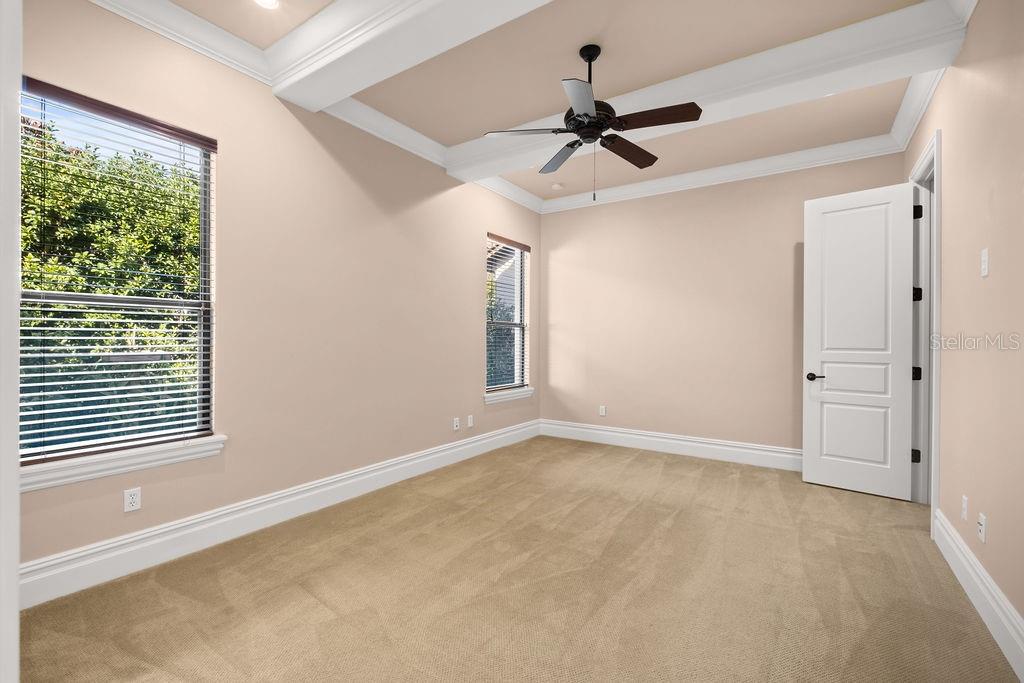 KEENES POINTE - Residential