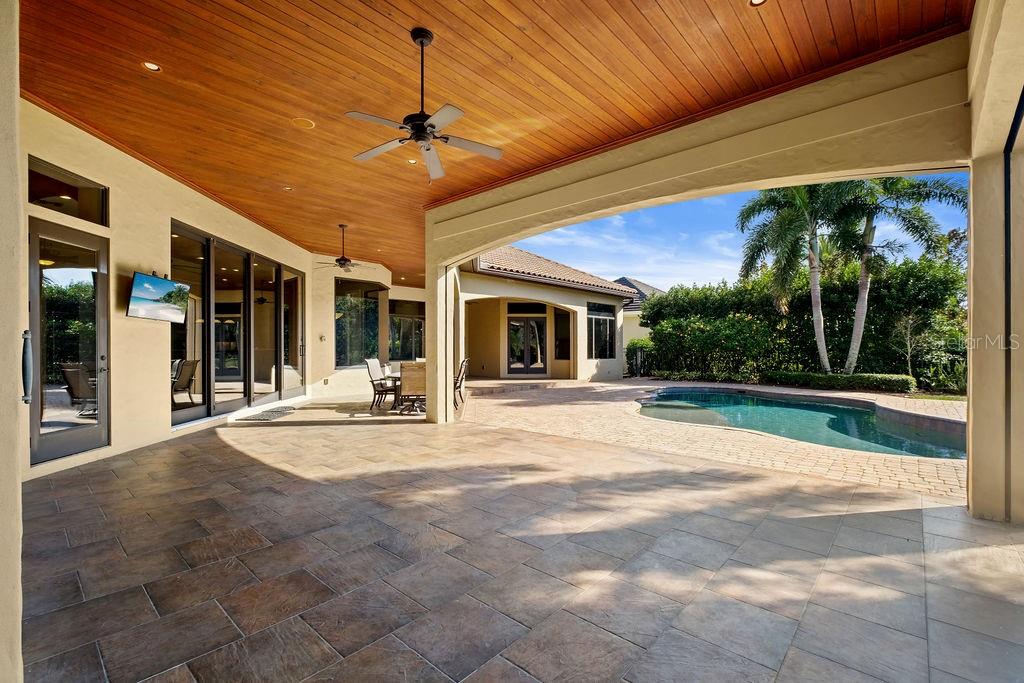 KEENES POINTE - Residential