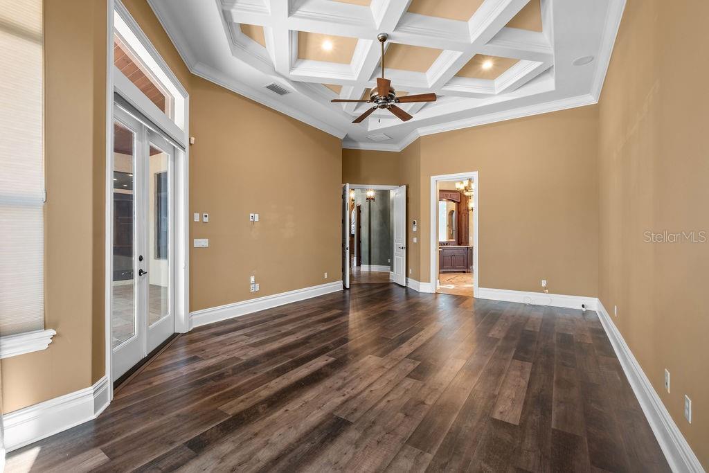 KEENES POINTE - Residential