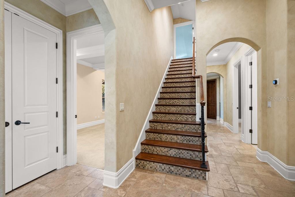 KEENES POINTE - Residential